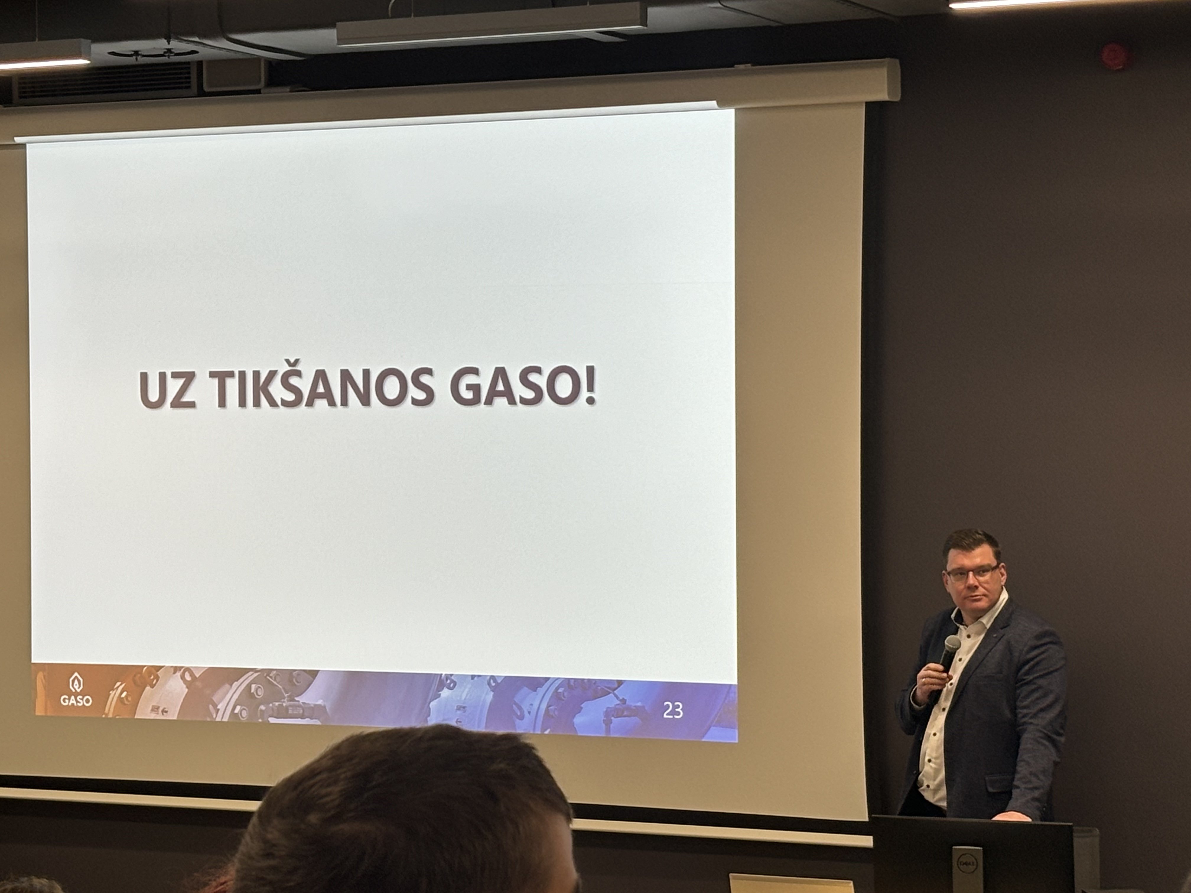 FF31813F-AFF5-445E-BFAE-C0B4D463ED85 (1)