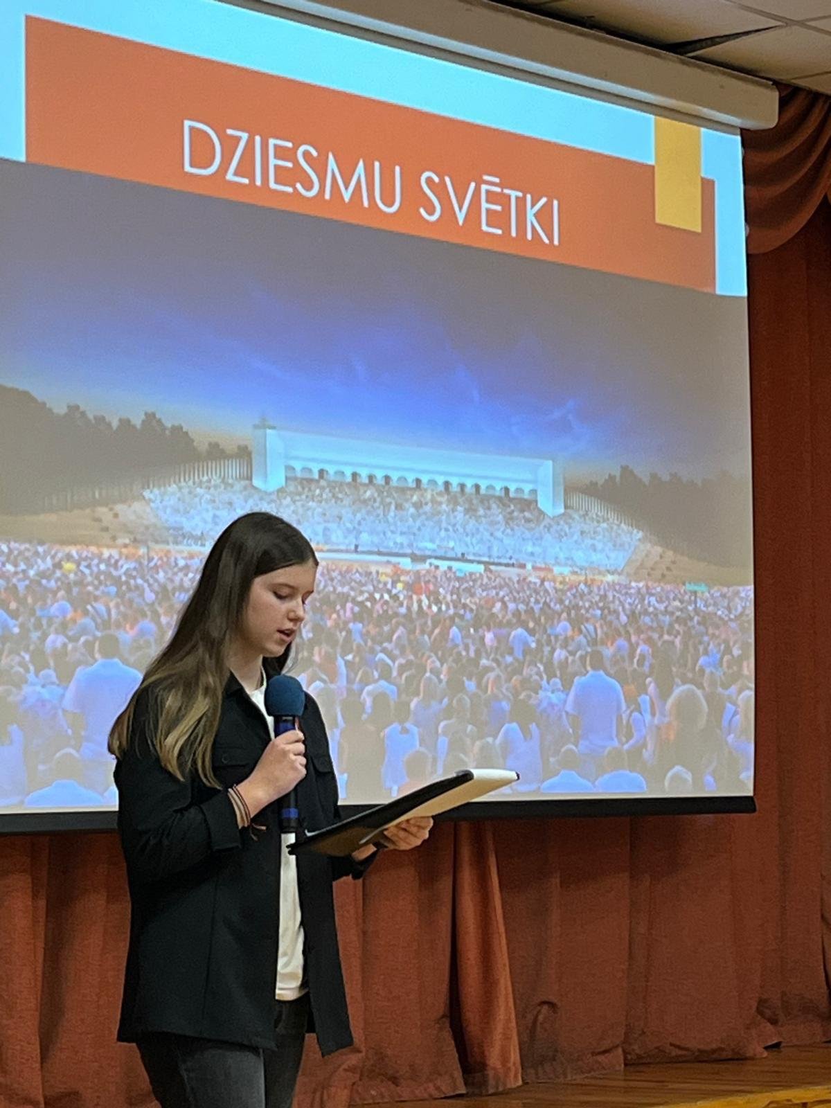 WhatsApp Image 2024-11-25 at 18.57.50 (8)