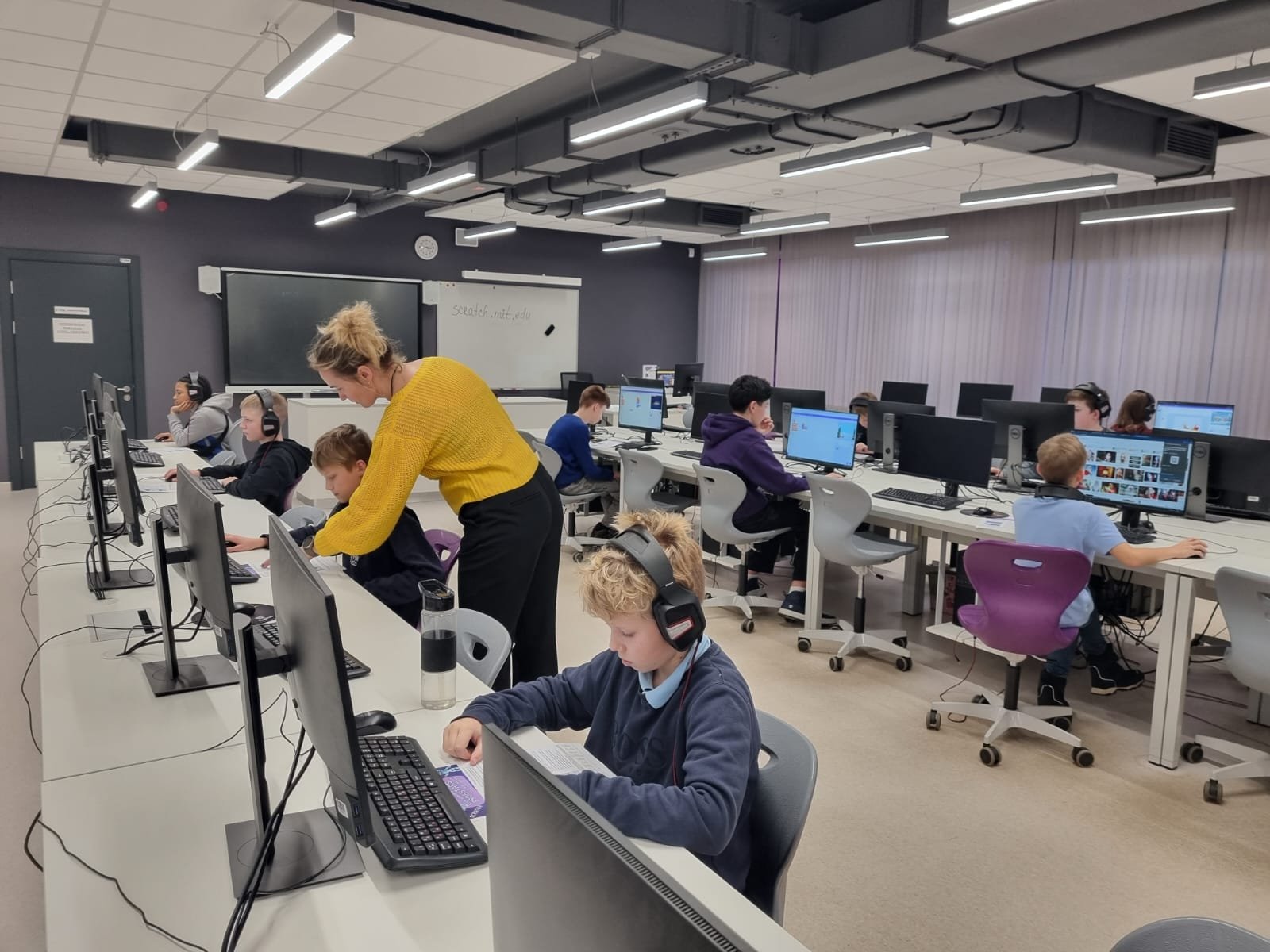 WhatsApp Image 2024-12-10 at 17.01.47