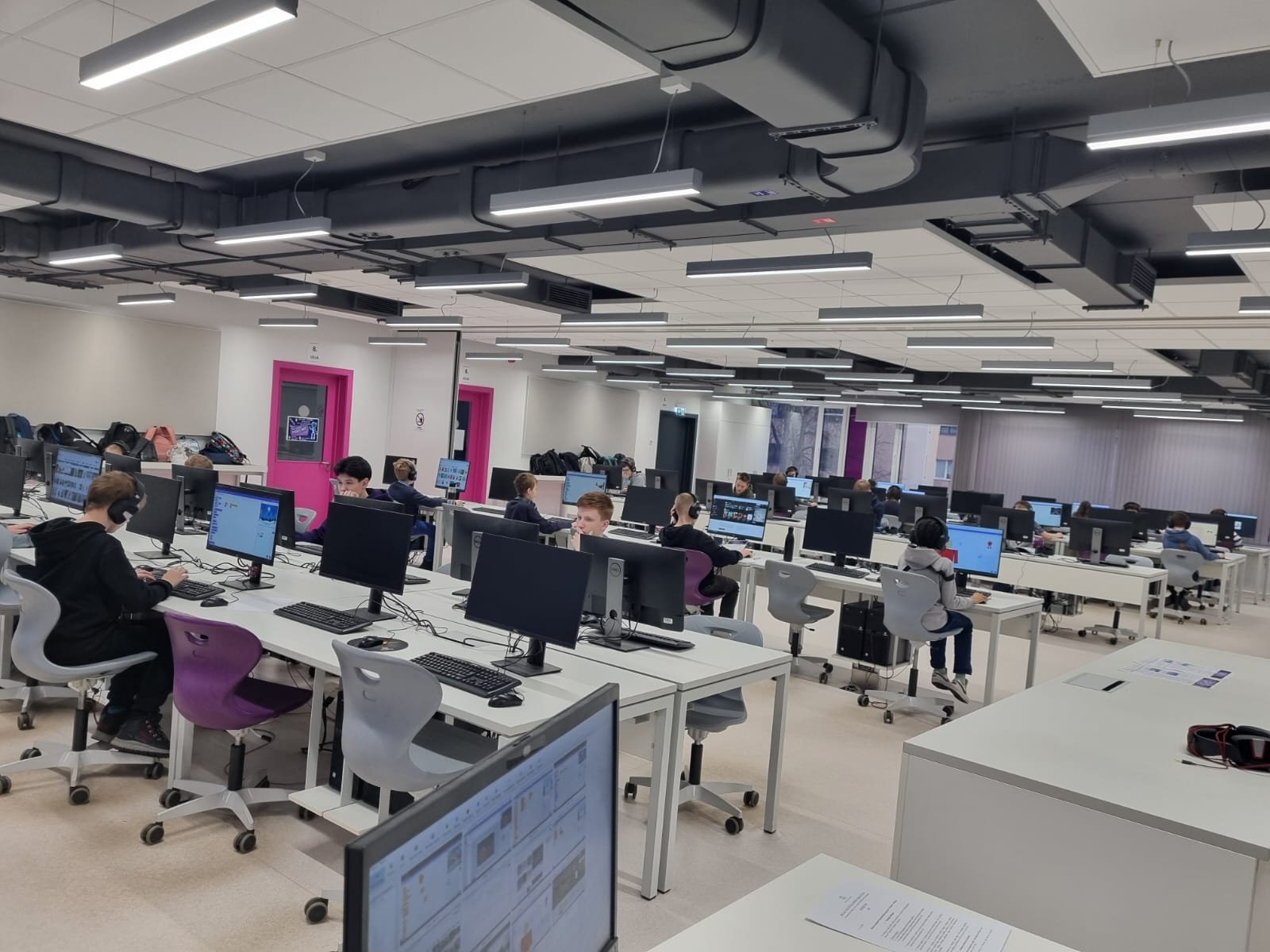 WhatsApp Image 2024-12-10 at 17.01.49