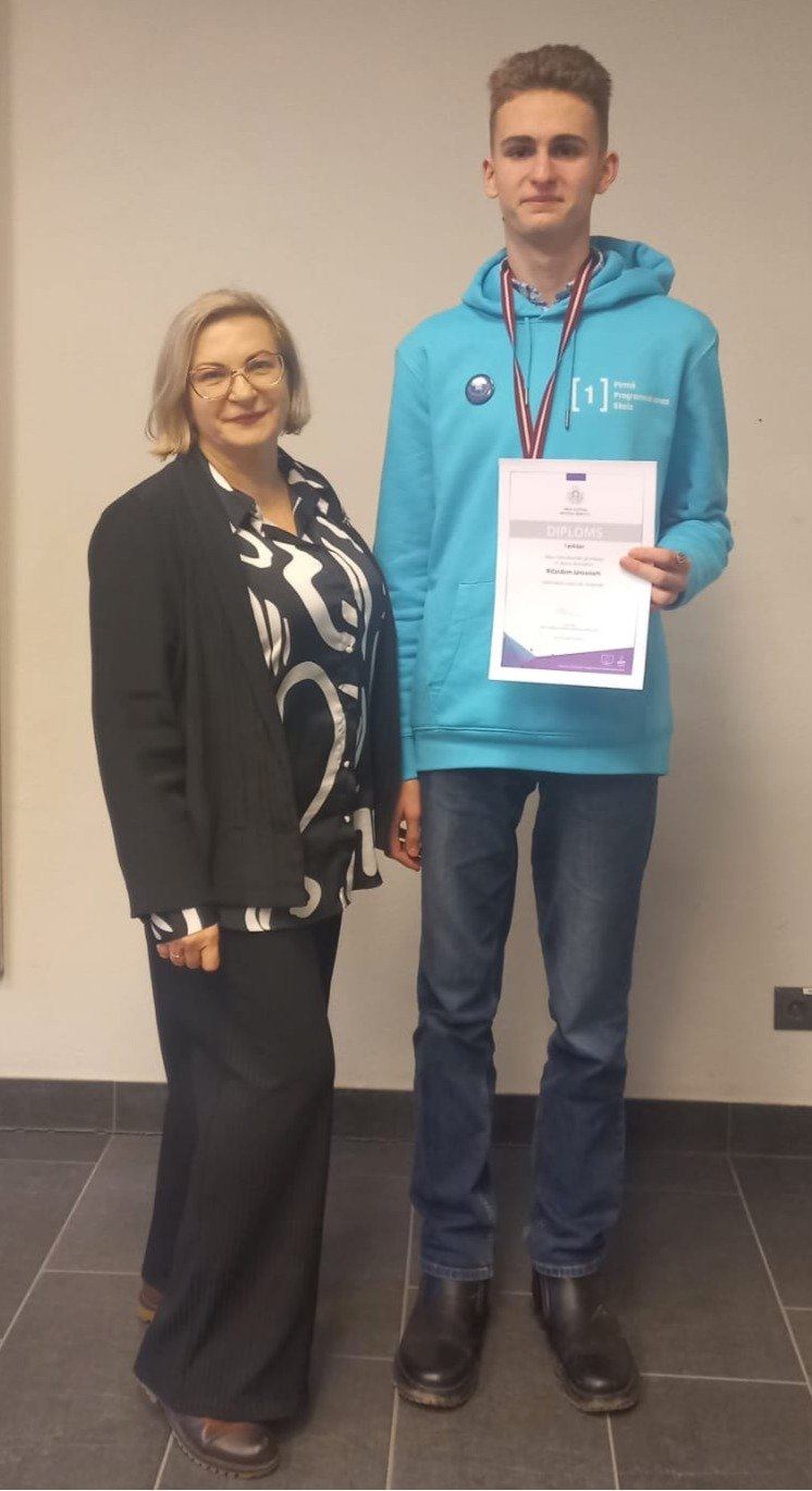 WhatsApp Image 2025-02-28 at 21.51.35 (1)