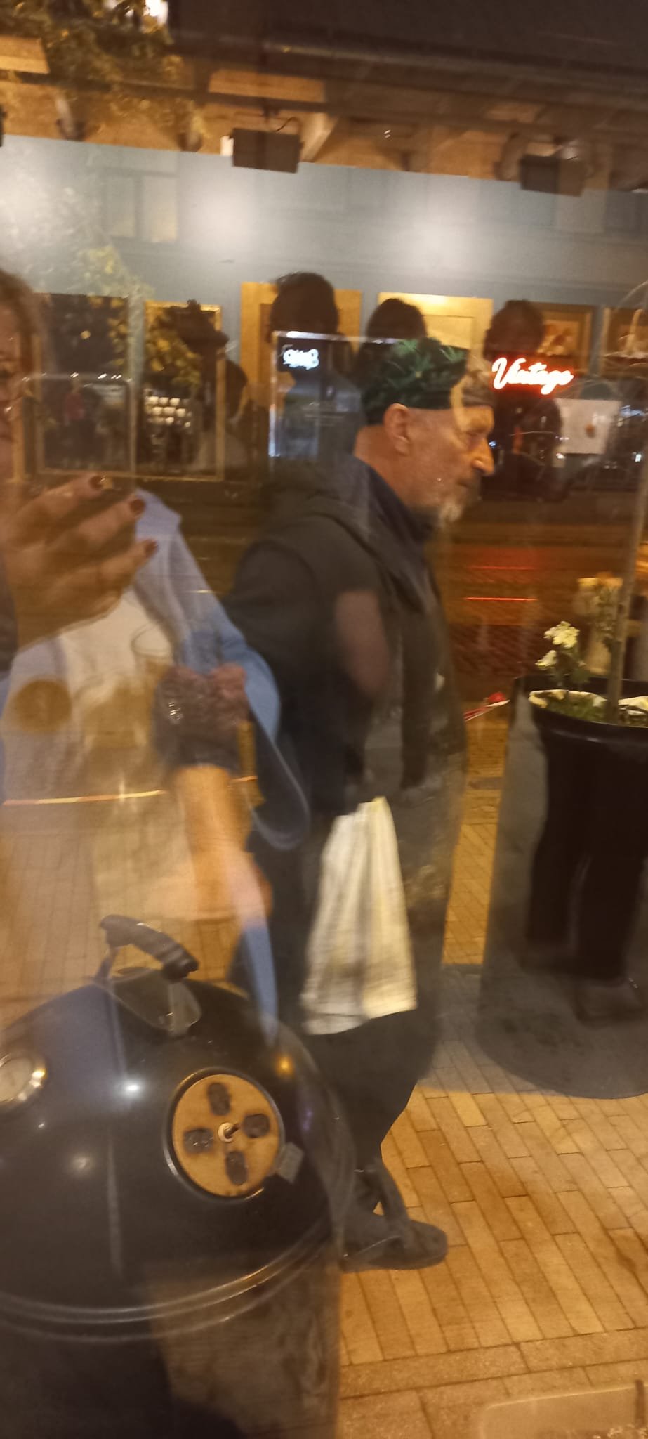 WhatsApp Image 2025-09-17 at 19.05.37.jpeg