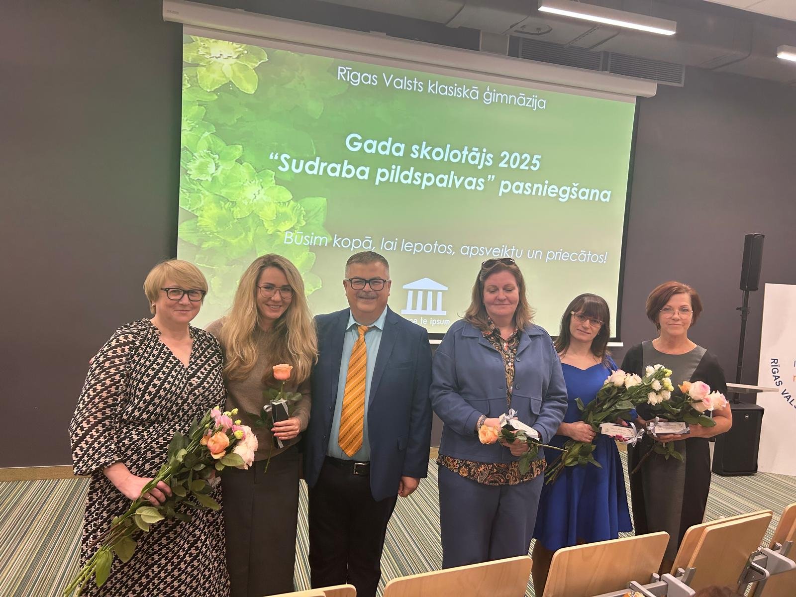 WhatsApp Image 2025-10-08 at 17.04.54.jpeg