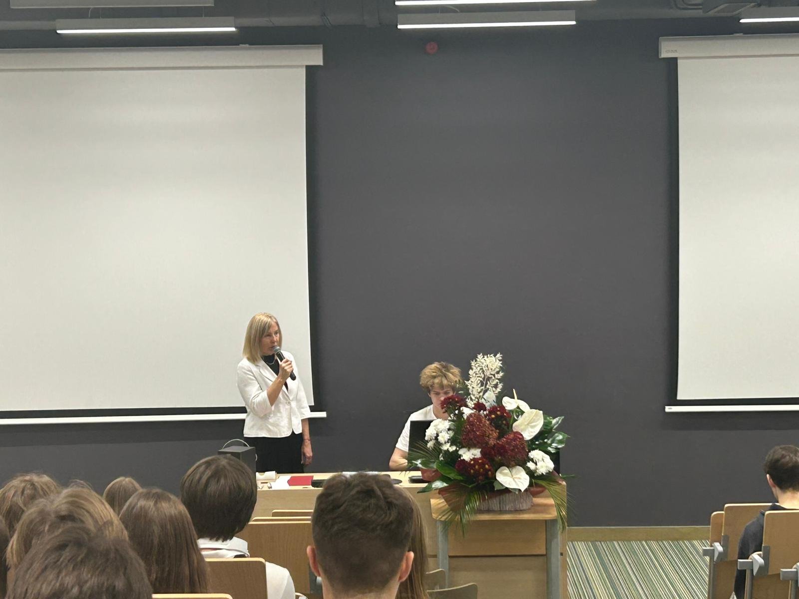 WhatsApp Image 2025-11-13 at 15.00.24 (2).jpeg